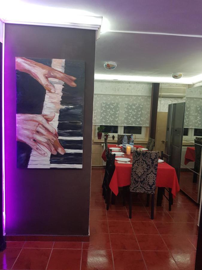 شقة Centrul Vechi Bucuresti Biblioteca Nationala المظهر الخارجي الصورة